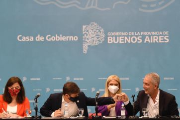 Duro balance, críticas y perspectivas en la firma de los convenios Comunidades sin Violencias