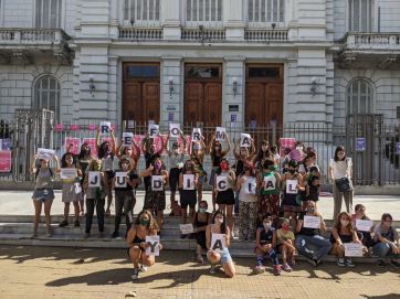 El 8M en fotos: miles de mujeres se congregaron en las principales plazas del país