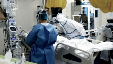 Un alivio en el peor momento: desde Salud afirman que bajó la tasa de letalidad