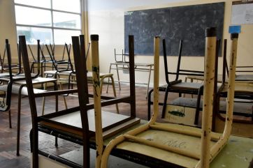 Fuertes reclamos de padres y gremios tras el regreso a las clases