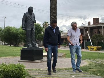 Desde Chascomús, Javier Gastón: “Después del secundario me metí al seminario, estuve a un año de ser cura”