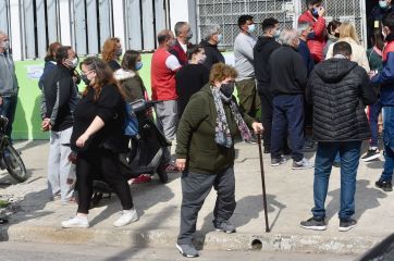 A cuatro horas de iniciadas las elecciones ya votó el 26% del padrón electoral