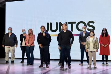 Manes y Santilli se mostraron juntos y prometieron trabajar para ganar en noviembre