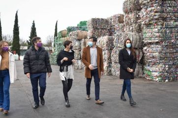 Mayra Mendoza: “Estamos trabajando por la reactivación económica de Quilmes y nuestro país”