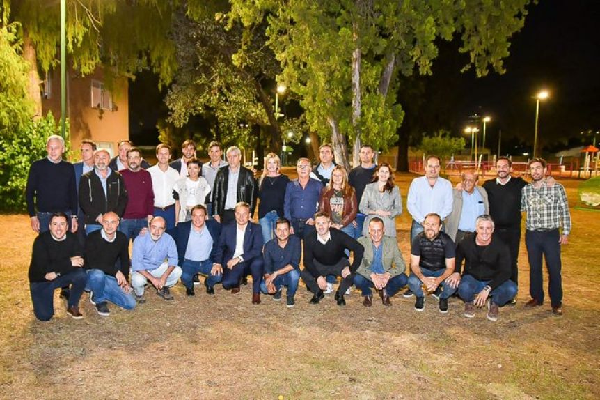 Con la mira en el reparto de fondos, alcaldes ponen primera y arman su liga