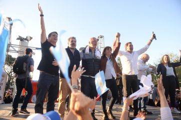 Últimos cartuchos de Juntos y Unión por la Patria en la campaña rumbo a las generales