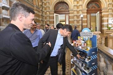 Reunión entre Provincia y sectores productivos: ¿se viene la ley de góndolas bonaerense?