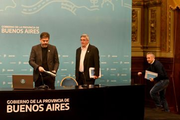 La billonaria suma que Milei le debe a PBA por obras, programas y transferencias