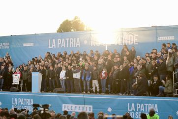 Kicillof le da rienda suelta al axelismo en marcha