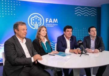 Los municipios arden y los intendentes marcharán a la oficina de “Toto” Caputo