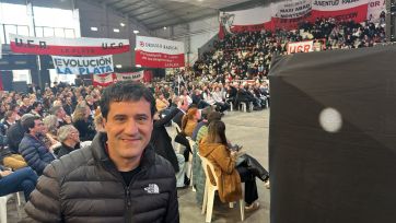 Con un sector afuera, la Convención del radicalismo llamó a sostener la unidad