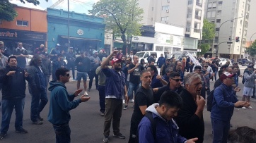 Sin acuerdo, el Astillero volvió a la calle