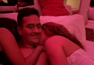 Brian asistió al crucero del sexo y quedó flechado por una tripulante… ¡Ahora quiere casarse!